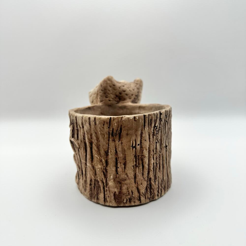 Vintage Pompadour Resin Big Eyes Owl and Log Planter Desk Pen Organizer - Picture 6 of 7